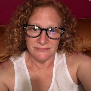 Meet your Posher, Lori